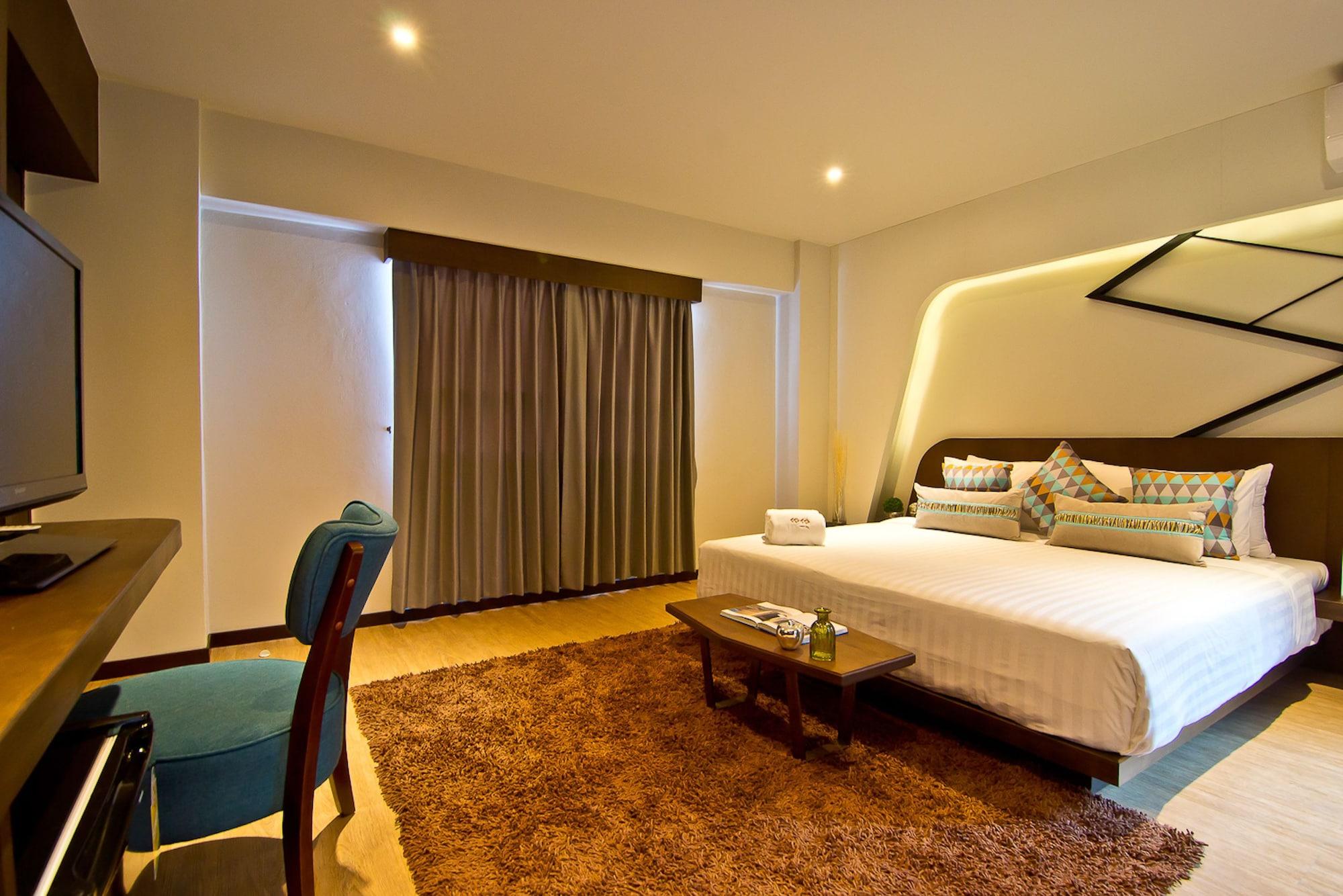 Coco Hotel Bangkok Exterior photo